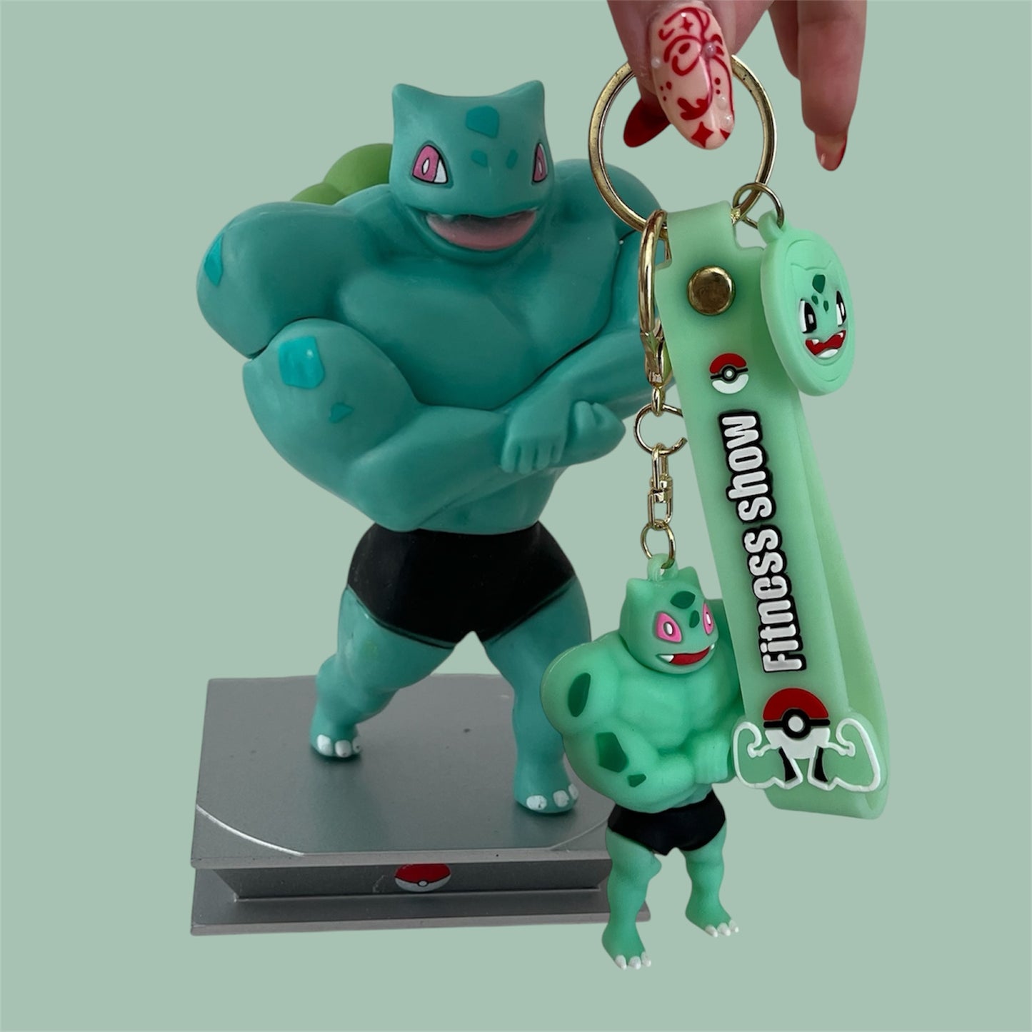 Bulbasaur muscle figure and keychain bundle